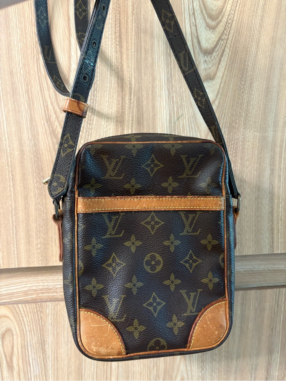 Auth Louis Vuitton LV Shoulder Bag Danube Brown Monogram